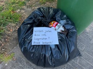 Barneveldse vuilnismannen weigeren steekpenningen